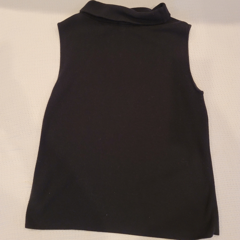 Talbots black knit sleeveless top